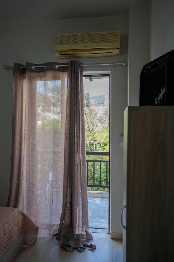 Central House Karistos カリストス エクステリア 写真