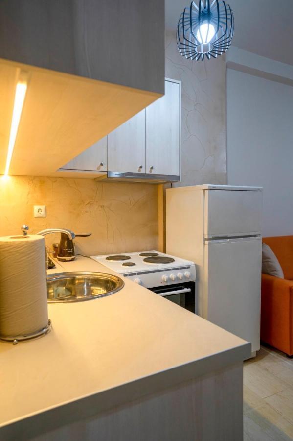 Central House Karistos カリストス エクステリア 写真